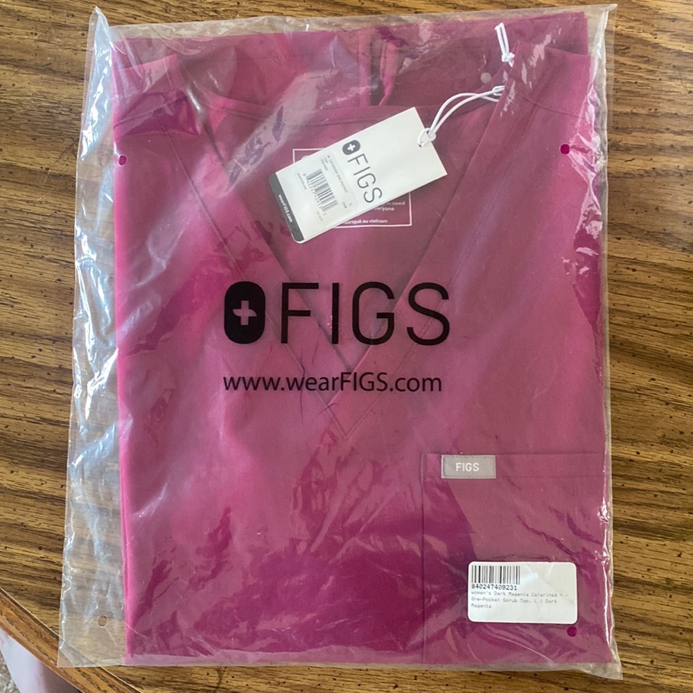 NWT figs Catarina dark magenta
